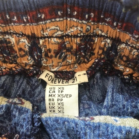 Boho shorts by forever21 - Picture 3 of 3